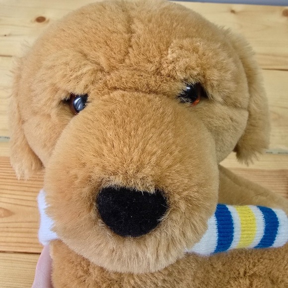 Vintage‎ Dakin Soft Classics Yellow Lab Puppy Plush Dog with Sock 1980s Toy - Picture 6 of 12